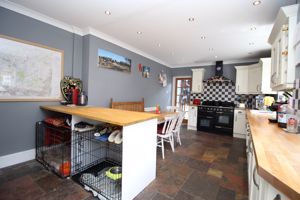 Kitchen/Diner- click for photo gallery
